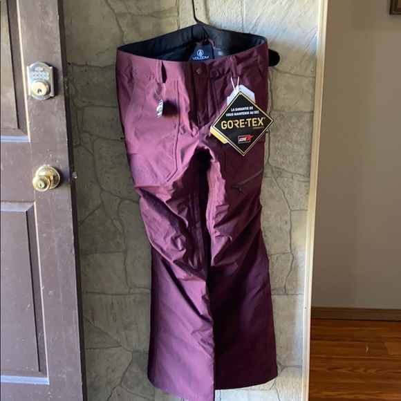 Volcom Gortex Women’s Snowpants - Picture 1 of 6